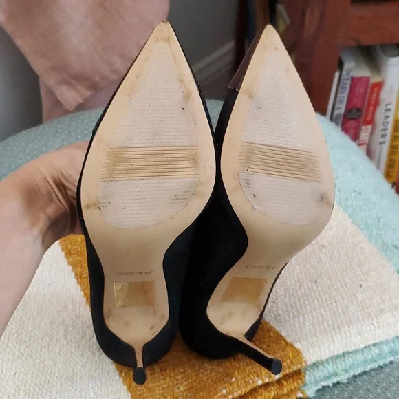 Aldo black heels with an 80's vibe - Picture 6 of 7